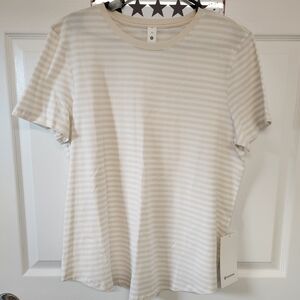 Lululemon NWT Womens Striped Crew Neck T-Shirt in Beige and White